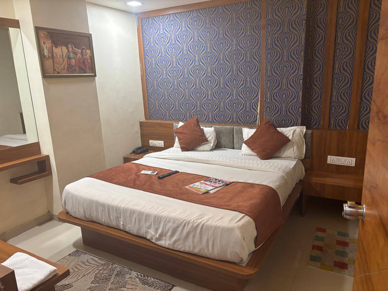 Hotel Red Rose